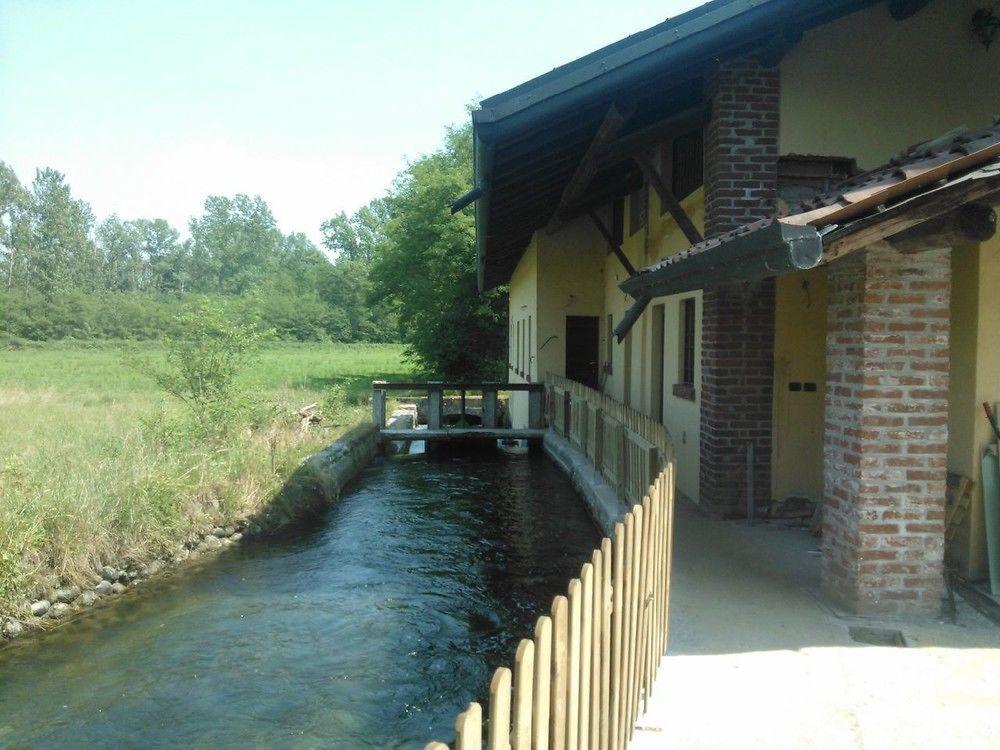 Agriturismo Helianthus Villa Oleggio Exterior photo