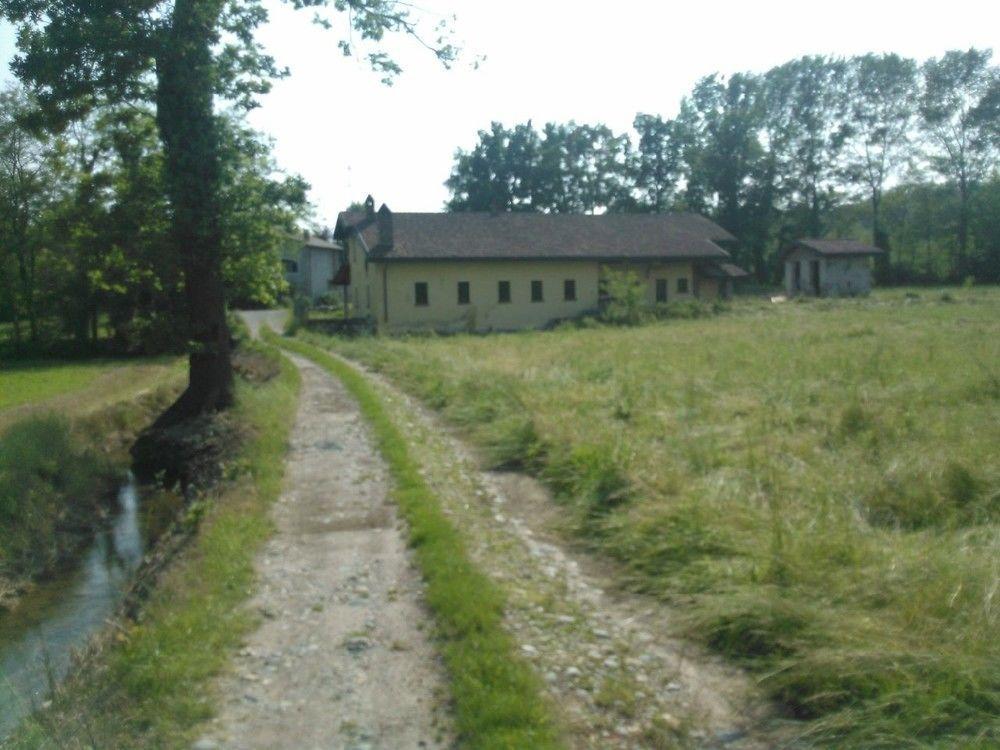 Agriturismo Helianthus Villa Oleggio Exterior photo